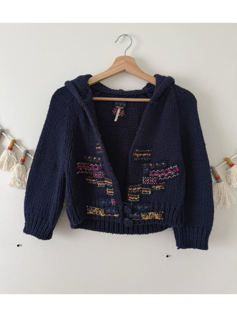 VTG Free People Cable Knit Navy Mosaic Embroidered Hooded Cardigan Cottage L